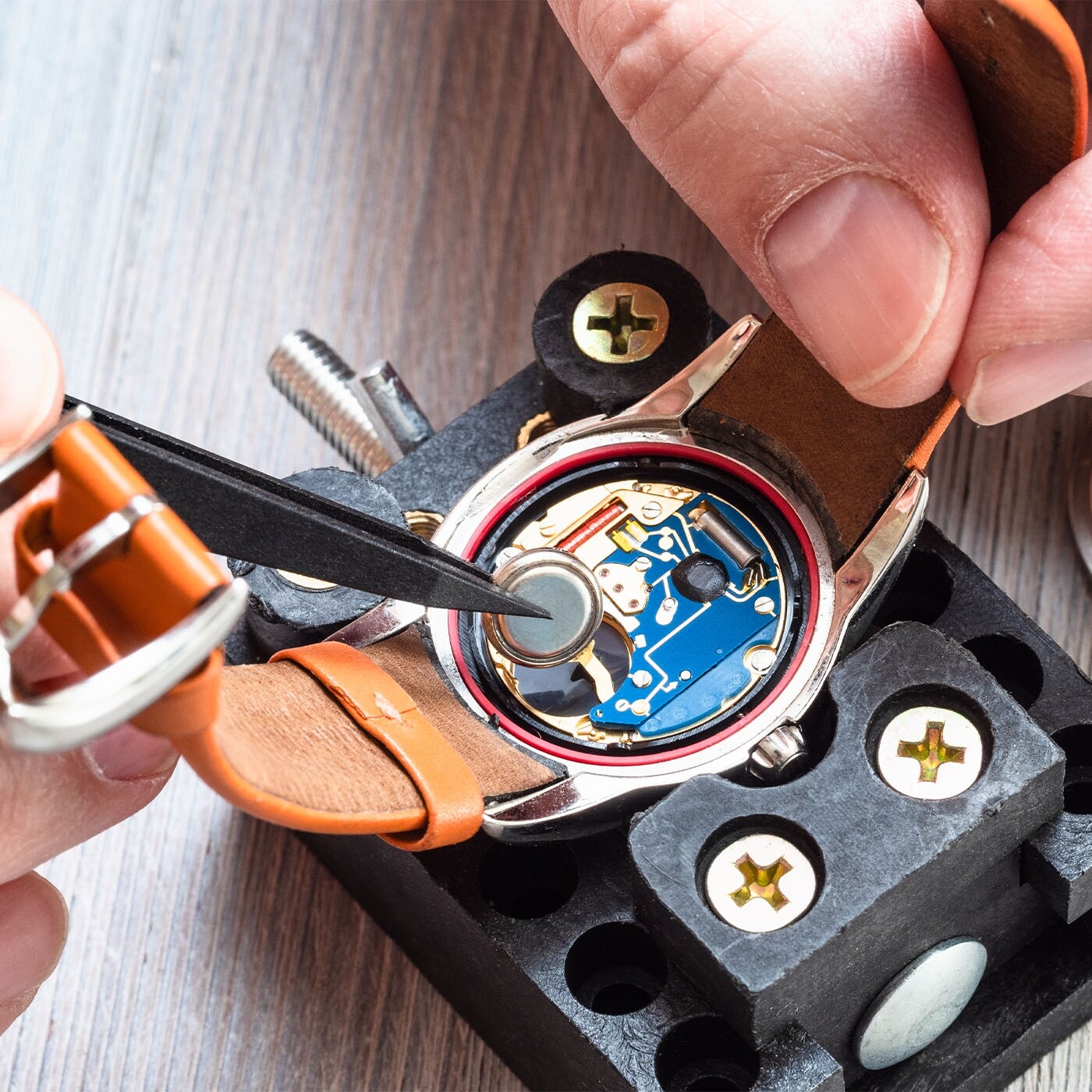 Réparations et entretiens horlogers